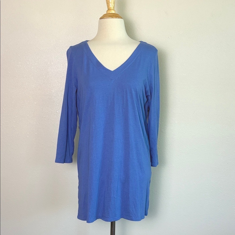 J. JILL Medium Blue Cotton Modal Vneck Tunic Top‎ Button Details Elevated Basic
